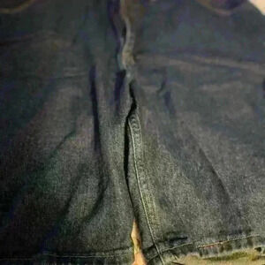 Men’s Wrangler Relaxed fit denim shorts sz46